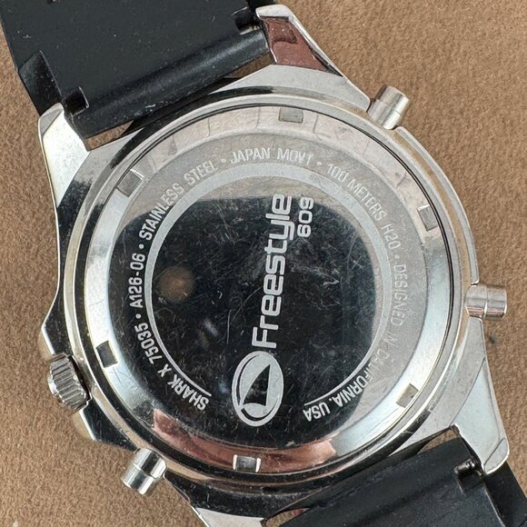 1990's Freestyle Shark 609 Performance Watch with Digital Timing - Picture 8 of 15